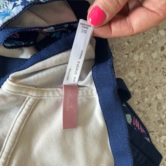 Comfort Choice Floral
Plus Size Cotton Front-Close Wireless Bra 52C - Picture 5 of 6